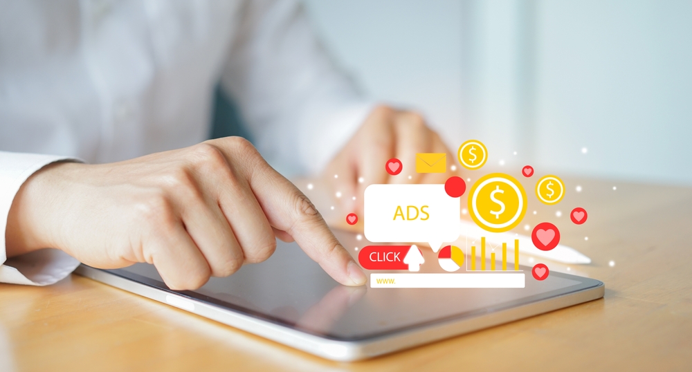 Visualizing cross-device tracking in affiliate marketing